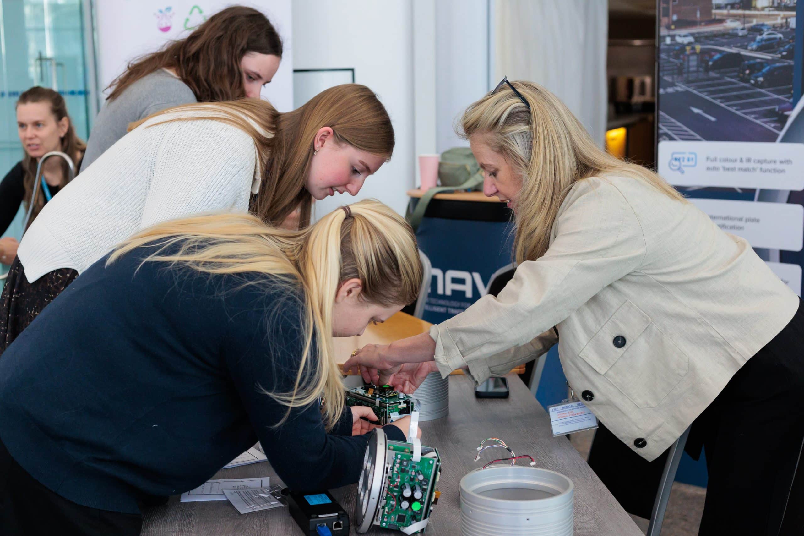 MAV Support The Big STEM Challenge